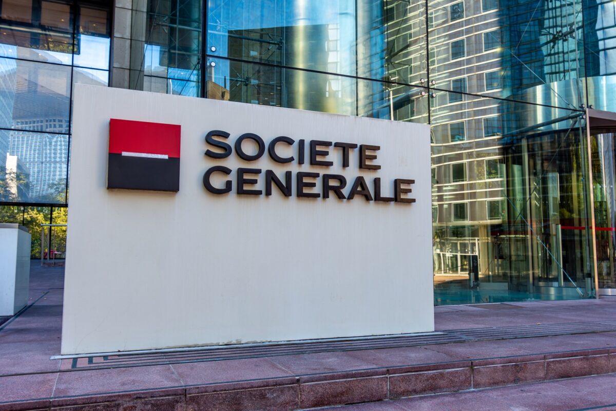 Puteaux,,france, ,october,23,,2024:,sign,and,logo,at