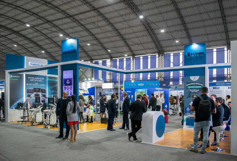 Performance commerciale : 4 fonctions clés d’un stand réussi