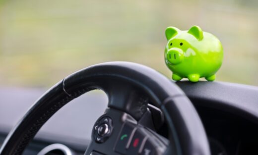 Carburant : économiser jusqu'à 500 euros par an grâce à ces bonnes habitudes