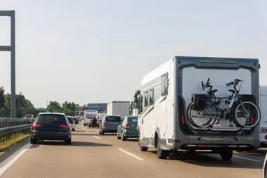 Vacances d'été 2026 : les Français parcourront 673 km en moyenne pour leurs départs estivaux