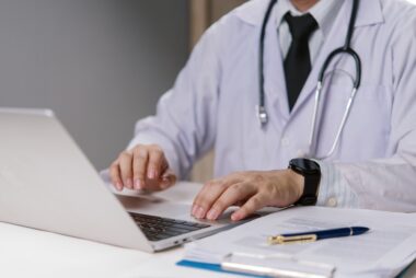 Sécurité sociale : le gouvernement prépare une baisse du remboursement des soins