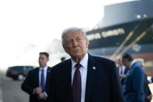 Donald Trump injecte 700 millions de dollars pour relancer l'industrie américaine du charbon