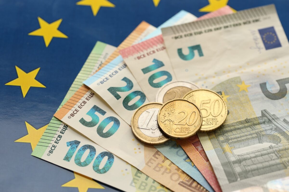 Euro numérique et accord commercial : ce qui change pour votre argent