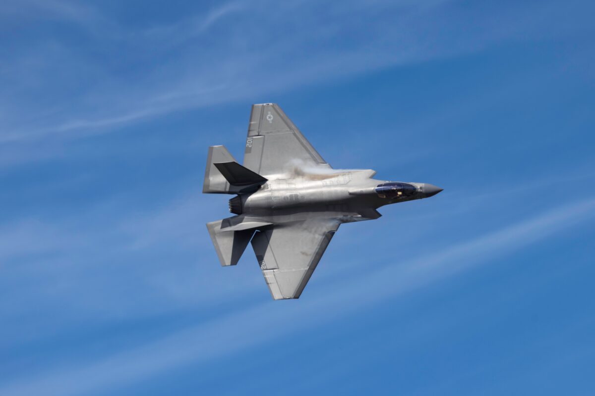Lockheed Martin décroche 35 milliards de dollars : un coup de fouet économique pour les États-Unis