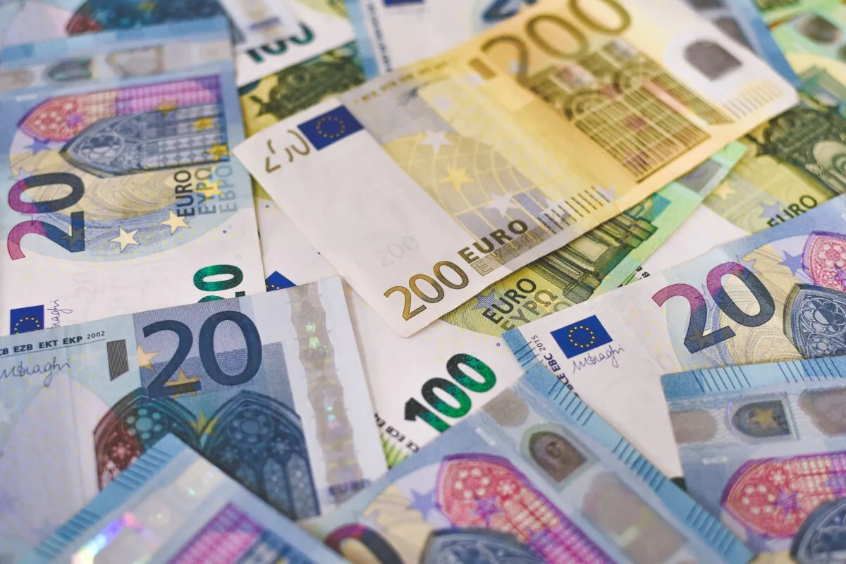 Retards de paiement : la crise qui menace 75 000 emplois en France