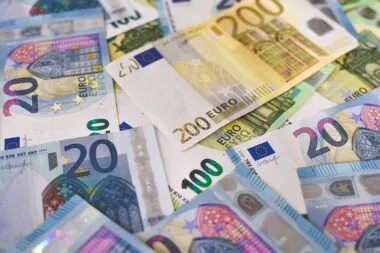 Retards de paiement : la crise qui menace 75 000 emplois en France