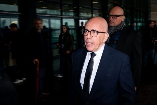 Eric Ciotti : traité de « Nabot », il demande la démission d'un ministre