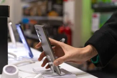 Crise de la RAM : pourquoi acheter un smartphone va vous coûter encore plus cher ?