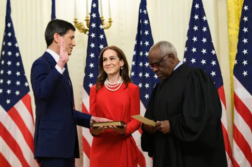 Federal,reserve,chair,kevin,warsh,is,sworn,in,by,justice
