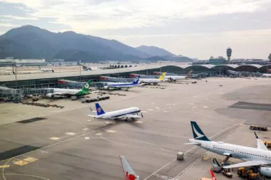 Singapour investit dans l'IA aérienne : 1 million de mouvements par an d'ici 2030