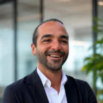Mehdi Khellas New Relic 257 Landscape 3¬4