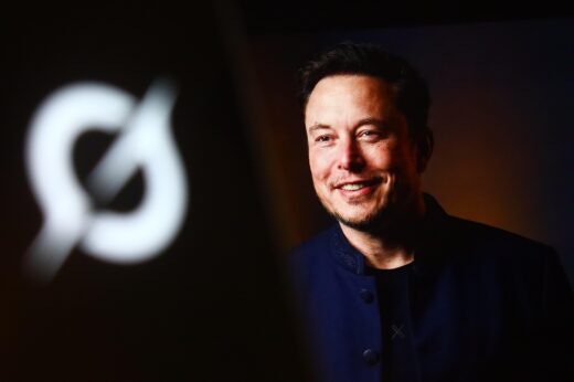 Elon,musk,technology,entrepreneur,and,innovation,leader,concept,with,electric