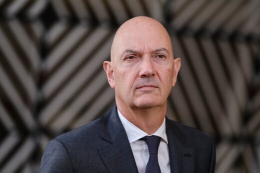 surtaxe-benefices-grandes-entreprises