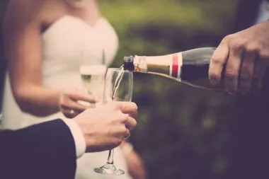 Champagne : autorisation exceptionnelle de commercialiser jusqu'à 15% d'alcool