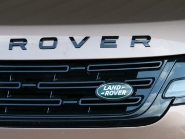 Jaguar Land Rover : une vague de départs volontaires à cause d'une cyberattaque