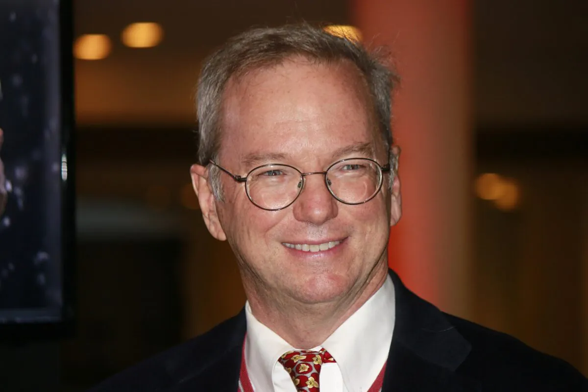 December,1,,2015, ,berlin:,eric,schmidt,(former,ceo,of