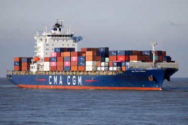 cma-cgm-renonce-a-immatriculer-7-navires-sous-pavillon-francais