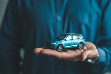 assurance-auto-encore-hausse-tarifs-2027